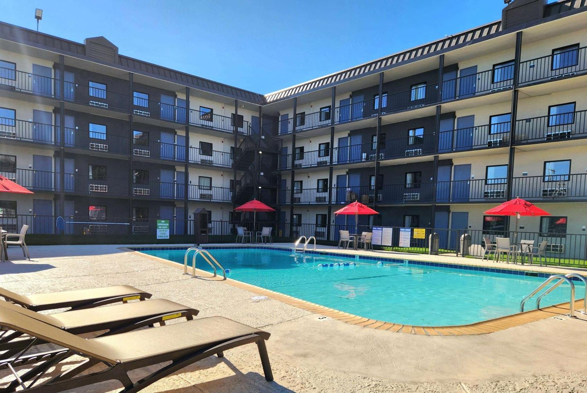 Days Inn By Wyndham Kenner/New Orleans Airport South Zewnętrze zdjęcie